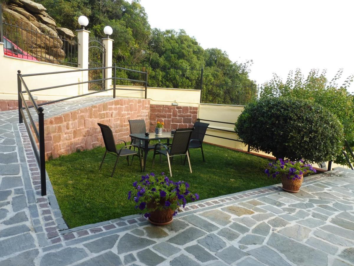 Helianthos Villa - Apartment No1 PalaiónTsiflíkion Zewnętrze zdjęcie